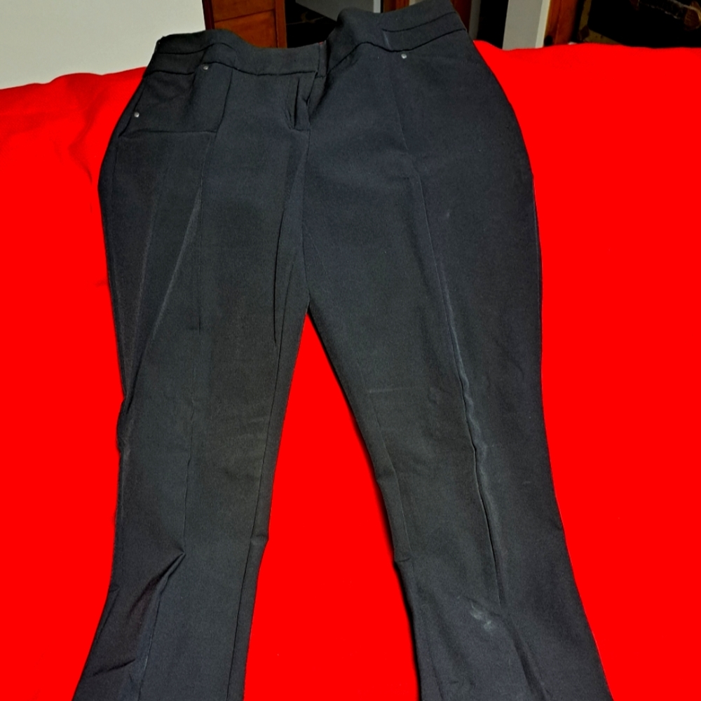 Reitmans Ladies Black Pant